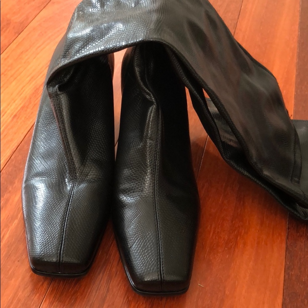 Lizard print fabric long boots